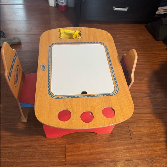 Kids Wooden Activity Table and Chair Set, with chalkboard and white board. Best! - Picture 1 of 12